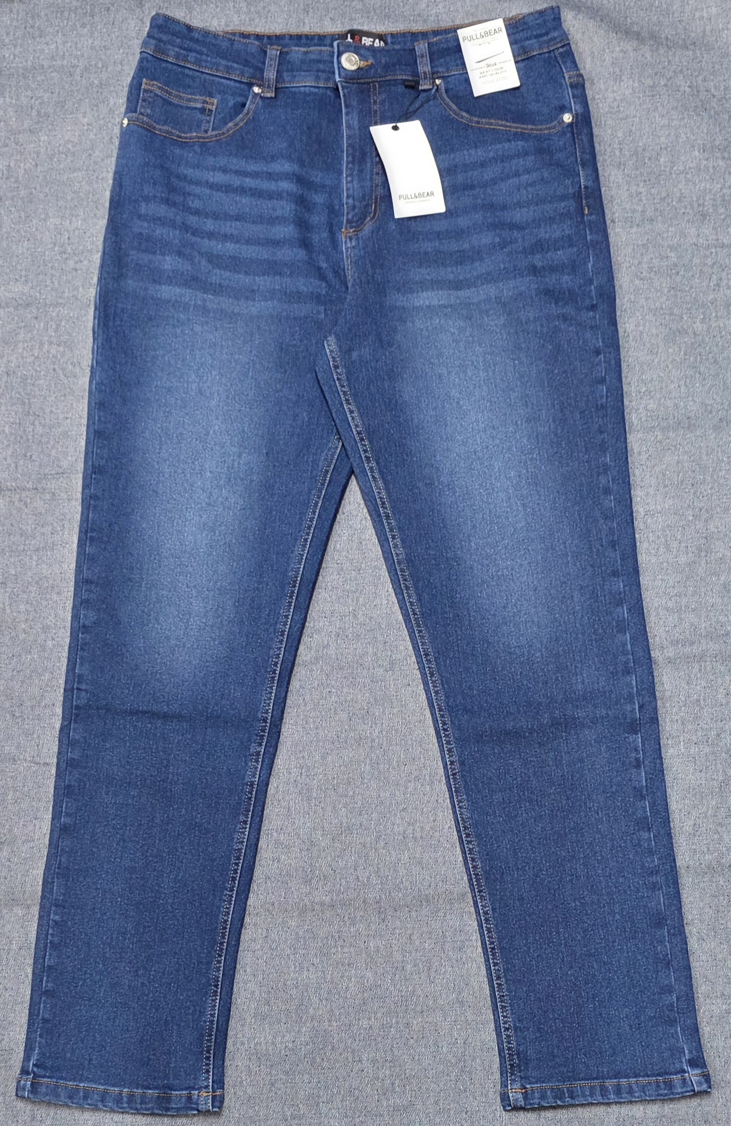 PULL & BEAR